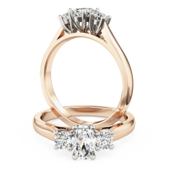 Inel de Logodna cu 3 Diamante Dama Aur Galben&Aur Alb 18kt cu un Diamant Oval in Centru si Diamante Rotund Briliant pe Fiecare Parte