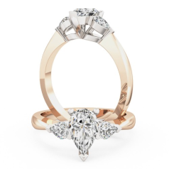 Inel de Logodna cu 3 Diamante Dama Aur Roz&Alb 18kt cu un Diamant Oval si 2 Diamante in Forma de Para